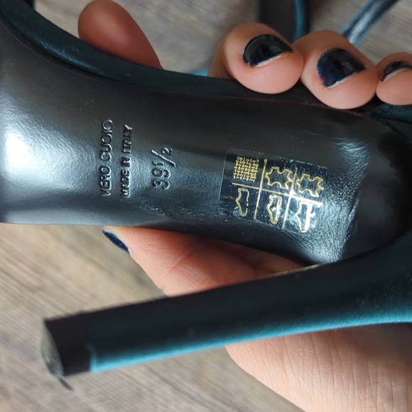 Barney's Satin Heels - Picture 3 of 7